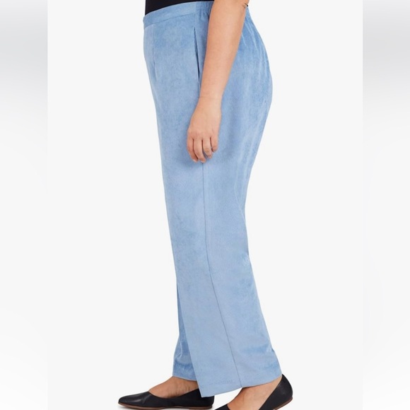NEW Alfred Dunner Corduroy Pants 14P Comfort Elastic Waist Short Wedgewood Blue - Picture 2 of 11